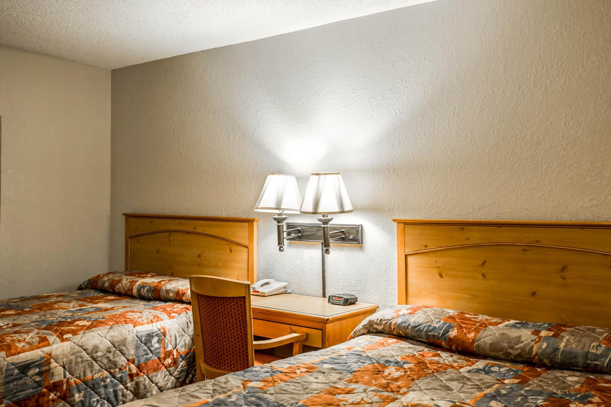 Rodeway Inn Asheville Exteriör bild